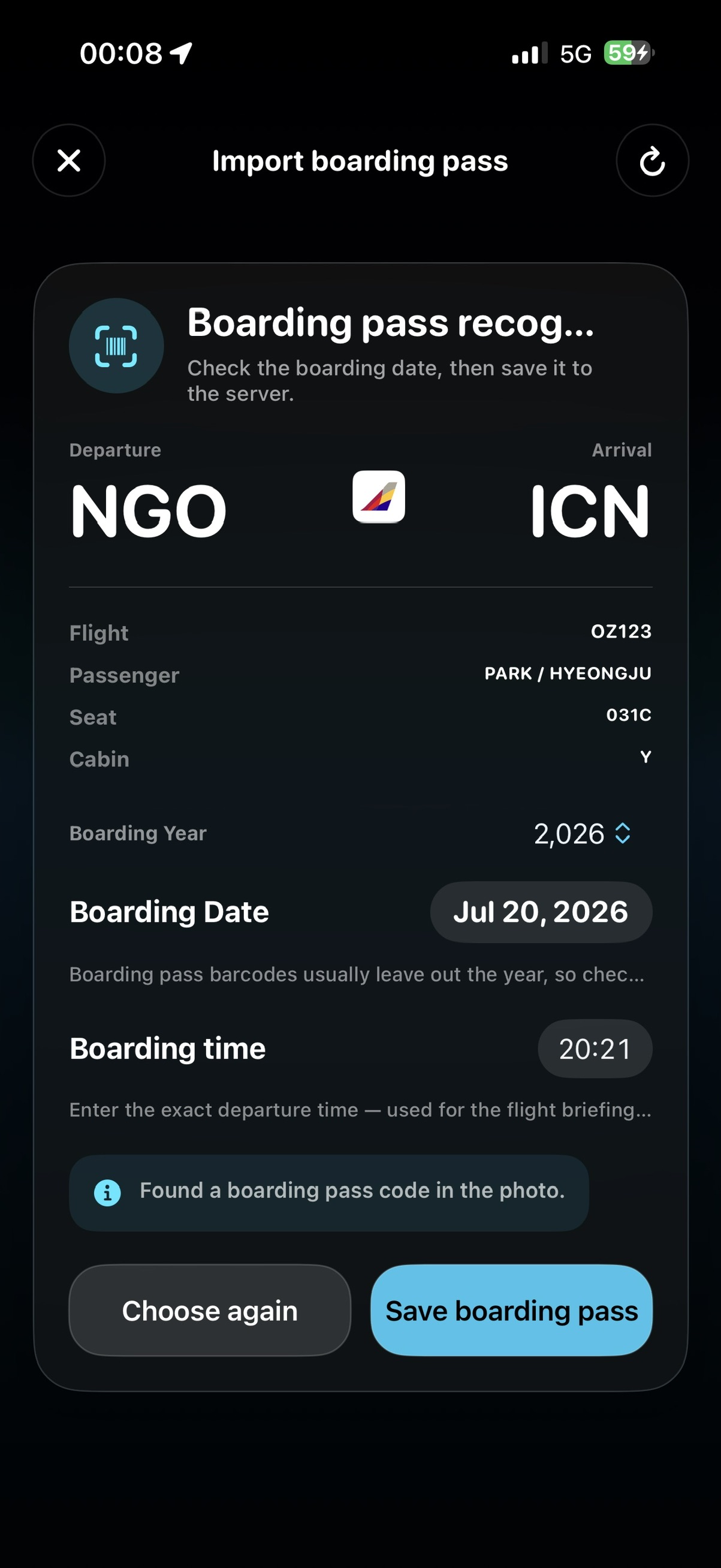 Boarding pass recognition result with flight, airport, and seat details
